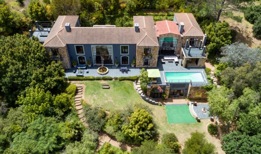 To Let 7 Bedroom Property for Rent in Constantia Western Cape